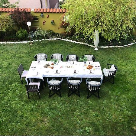 Lux Garden Home D Kumanovo Bagian luar foto