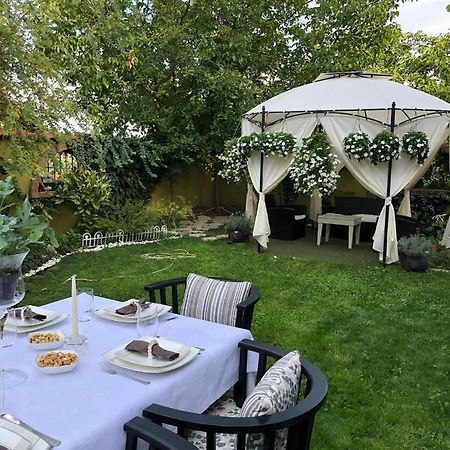 Lux Garden Home D Kumanovo Bagian luar foto