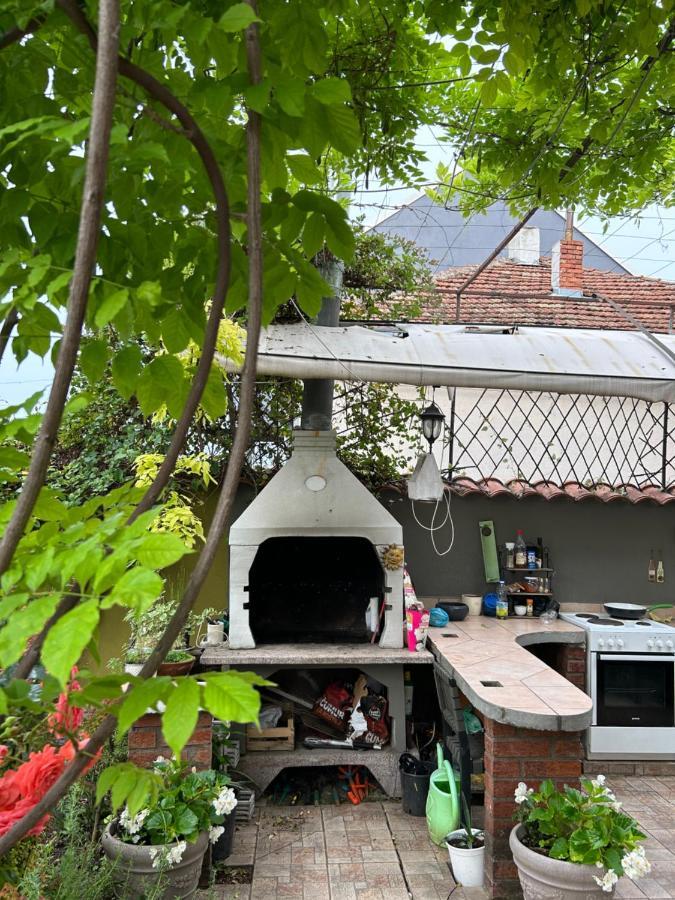 Lux Garden Home D Kumanovo Bagian luar foto